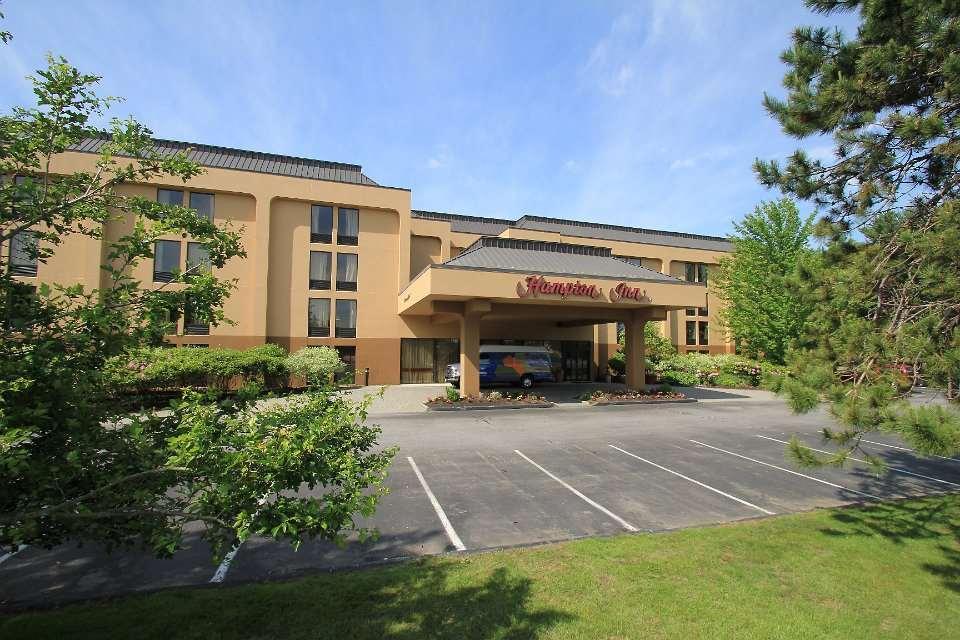 Hampton Inn Portland-Airport Саут-Портленд Экстерьер фото