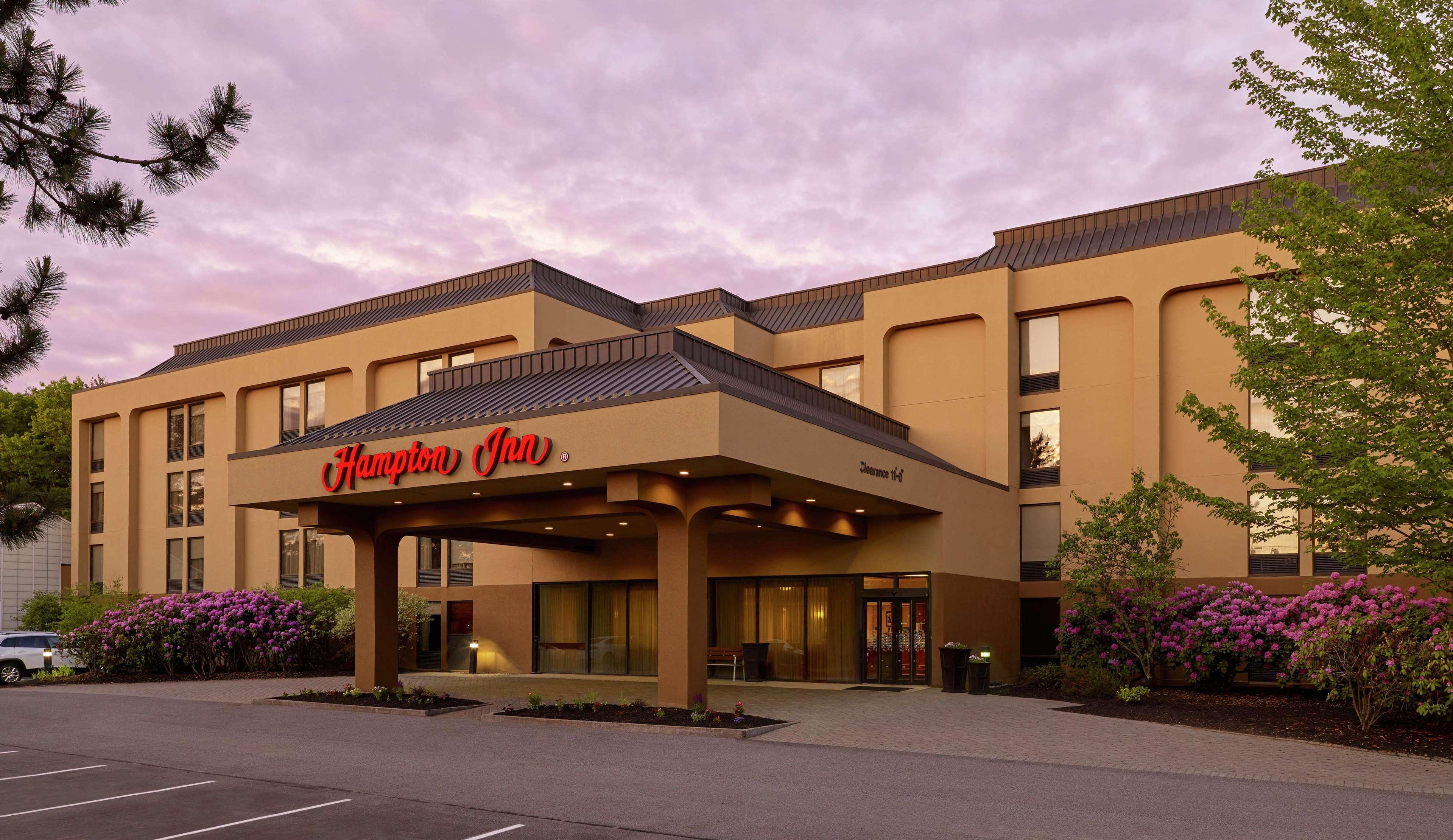 Hampton Inn Portland-Airport Саут-Портленд Экстерьер фото