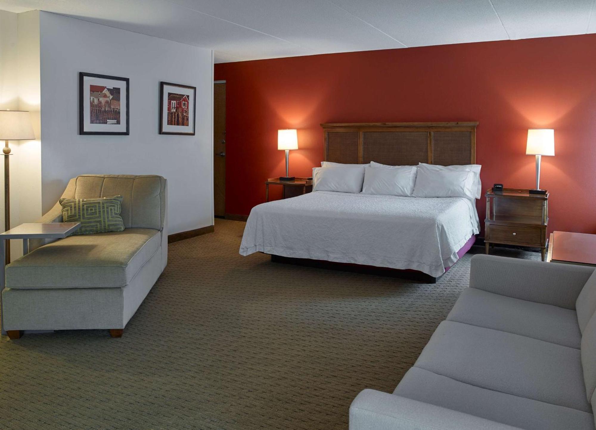 Hampton Inn Portland-Airport Саут-Портленд Экстерьер фото